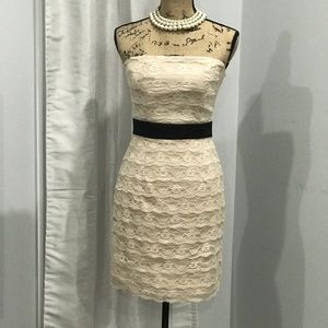 H&M lace tiered dress size 8